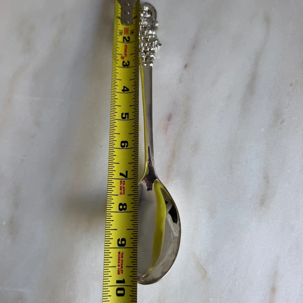 International Silver Company Santa Claus Silverplated Serving Spoon Holiday 9.5